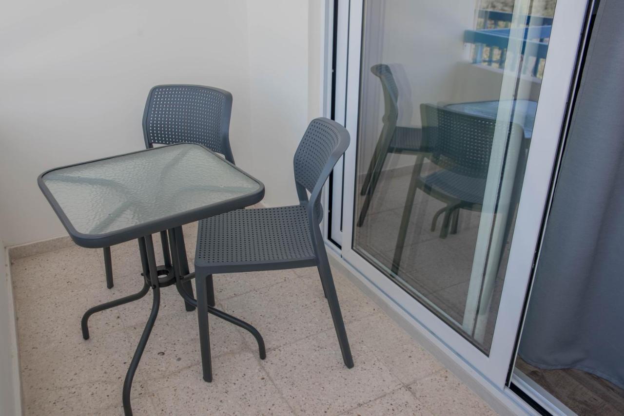 Modern Apartment Not Far From The Beach Πάφος Εξωτερικό φωτογραφία